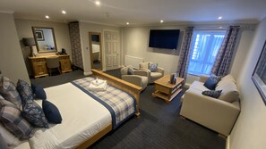 Junior Suite, 1 King Bed - Stone House Hotel (Stone)