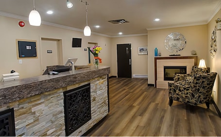 Mostrador de concierge. Coastal Inn Moncton Dieppe