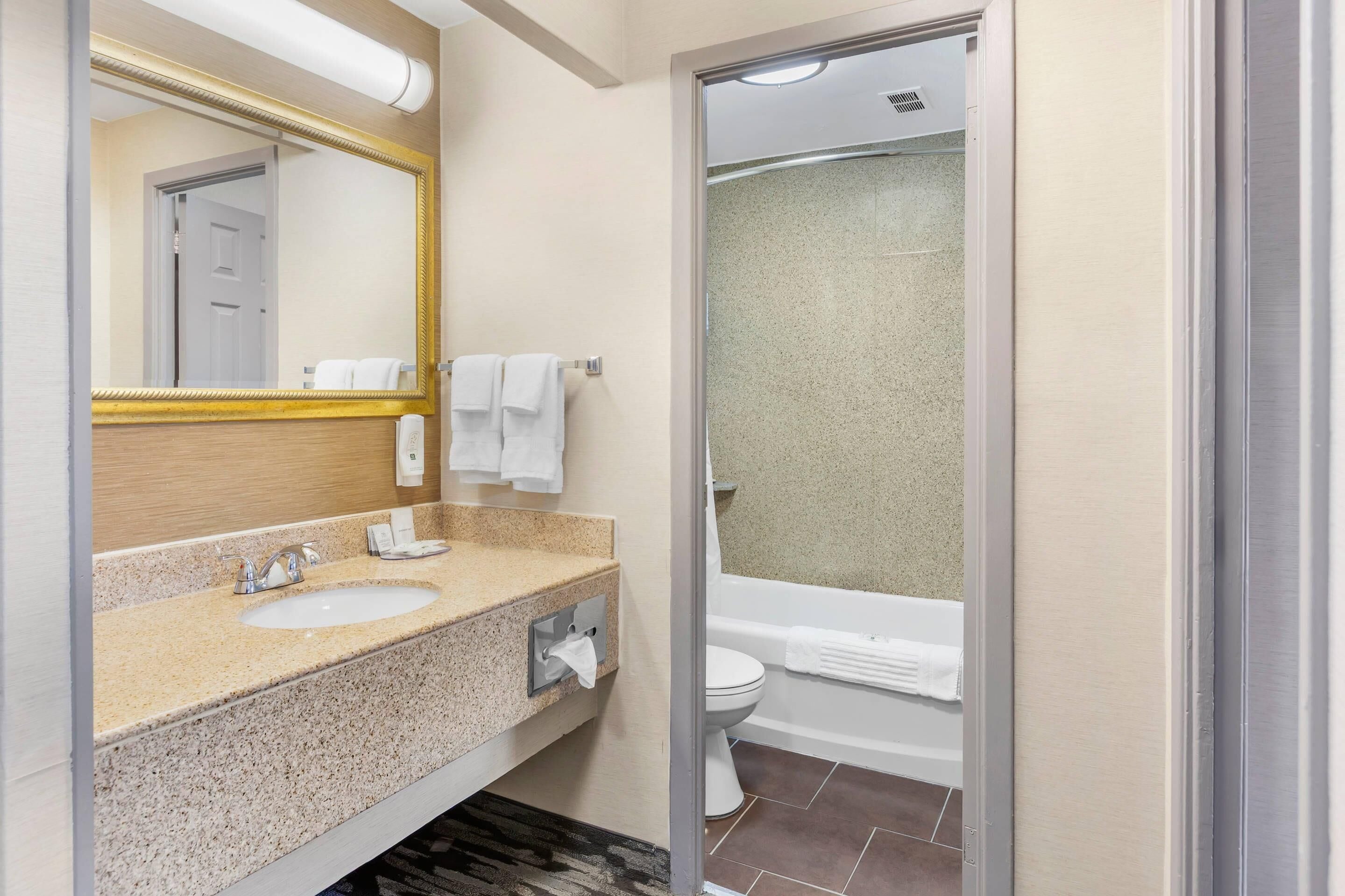 Foto - Quality Inn Toronto Airport