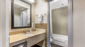 Standard Room, 1 King Bed, Non Smoking | Tempur-Pedic beds, desk, iron/ironing board, free cribs/infant beds