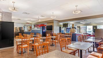 Free daily full breakfast