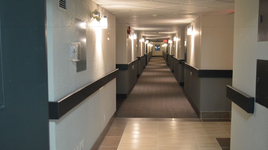 Super 8 by Wyndham Grande Prairie