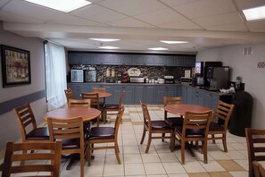 Free daily buffet breakfast