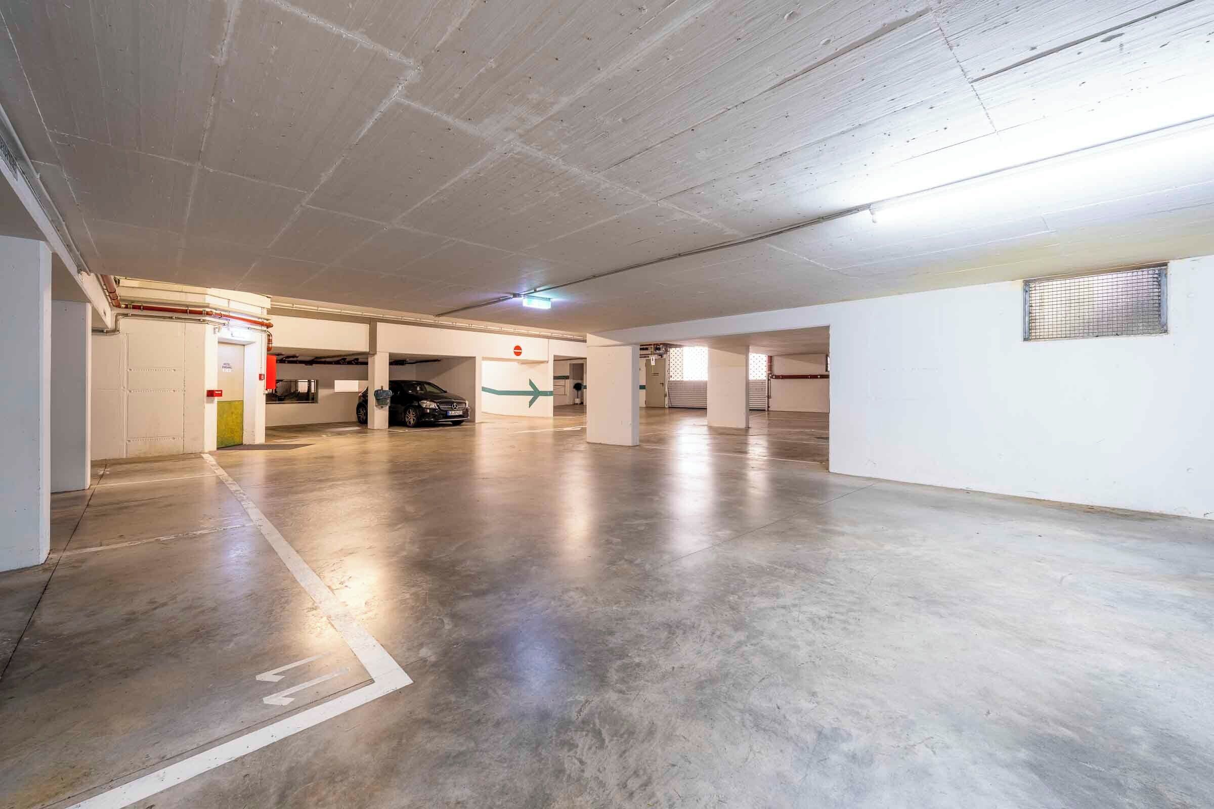 self-parking (surcharge) 10.00 per night