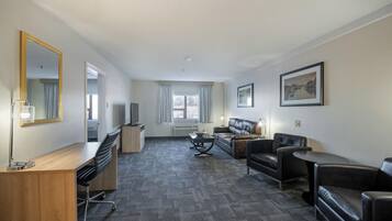 Desk, iron/ironing board, free WiFi, bed sheets