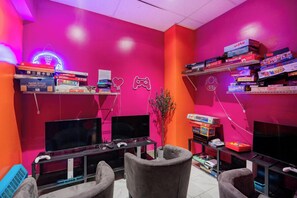 Spielezimmer