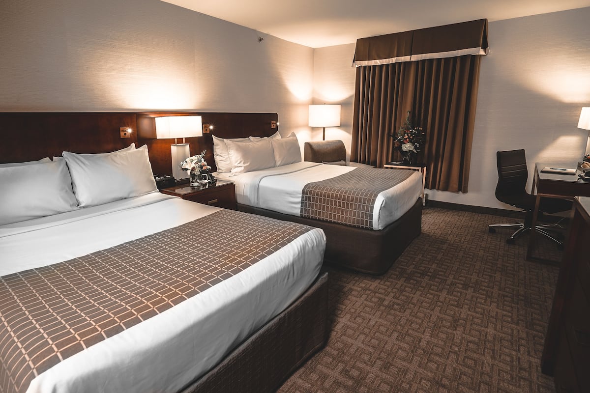 Classic Two Queen Room