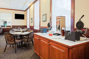 Desayuno a la carta incluido todos los días