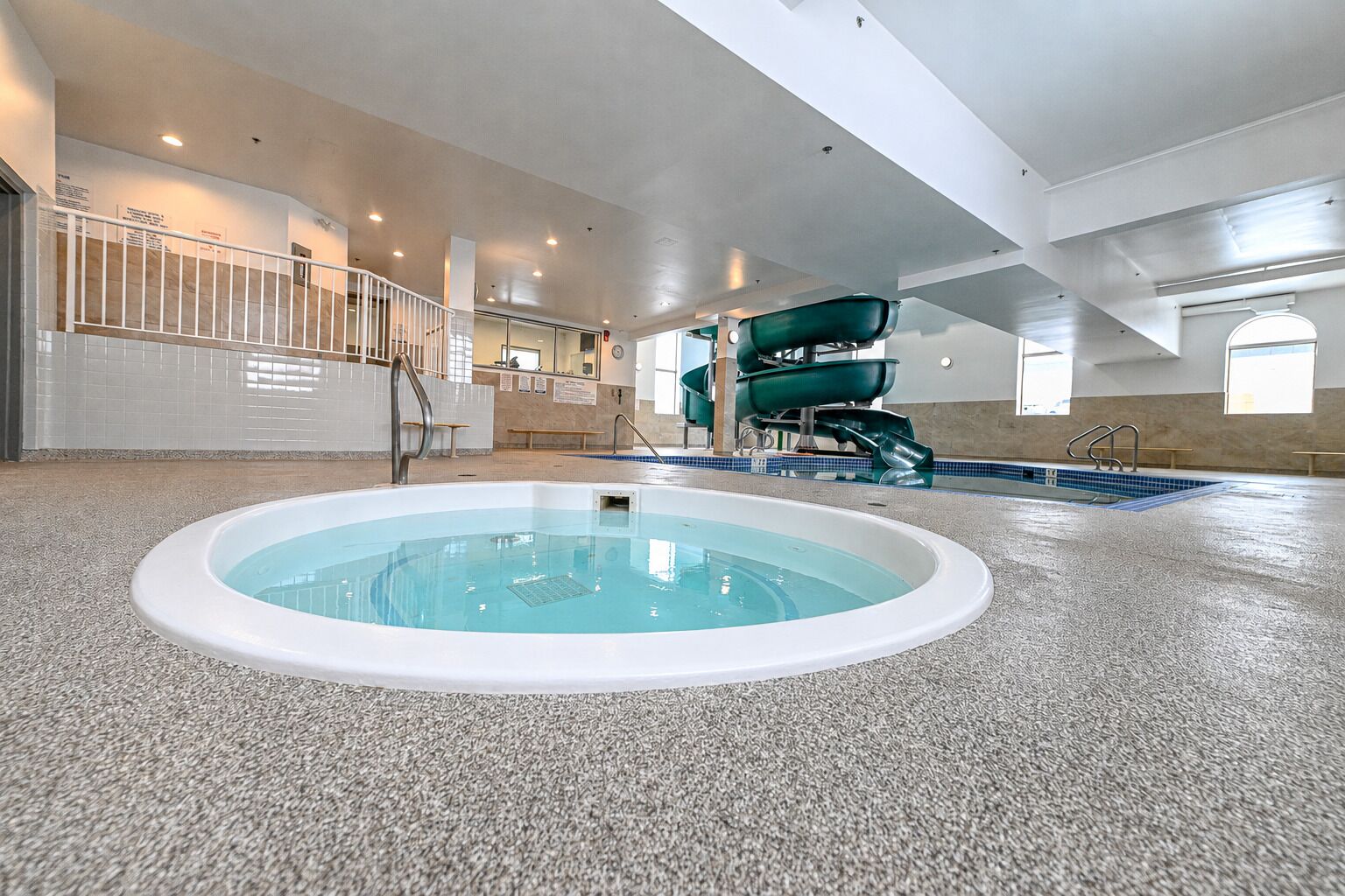 室內 Spa 池