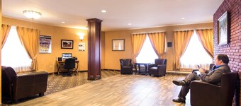 Albatross Hotel