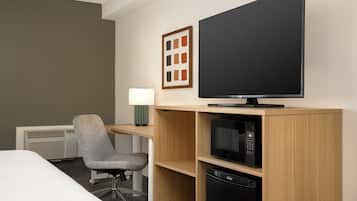 Egyptian cotton sheets, premium bedding, pillow-top beds, desk