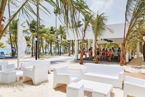 Private beach, sun-loungers, beach towels, scuba diving