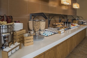 Daily buffet breakfast for a fee