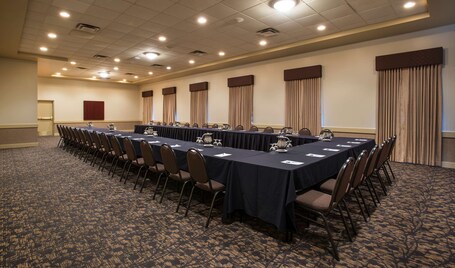 Best Western Plus Winnipeg Airport Hotel - Image 31