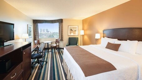 Best Western Plus Winnipeg Airport Hotel - Image 6