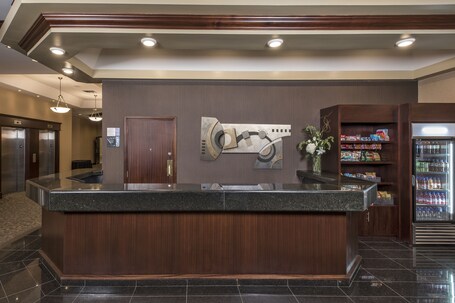 Best Western Plus Winnipeg Airport Hotel - Image 17