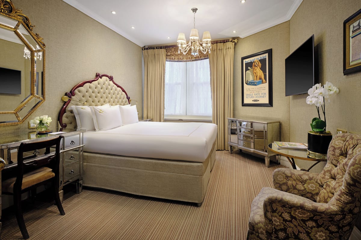 Superior-Zimmer, 1 King-Bett | Hochwertige Bettwaren, Daunenbettdecken, Zimmersafe