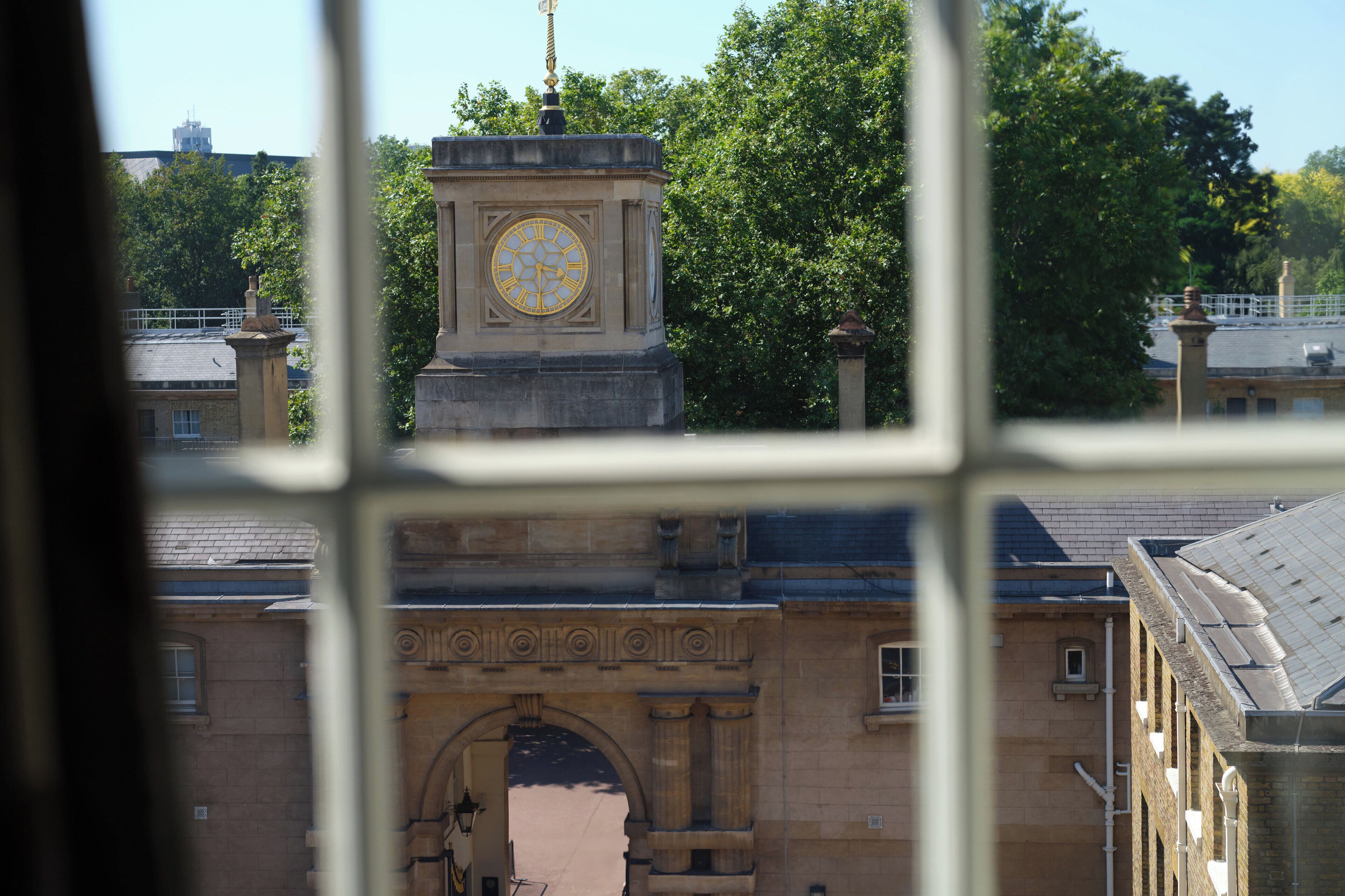 royal room, 1 king bed (8) royal mews view) | 1 bedroom, premium bedding, down duvets, in-room safe