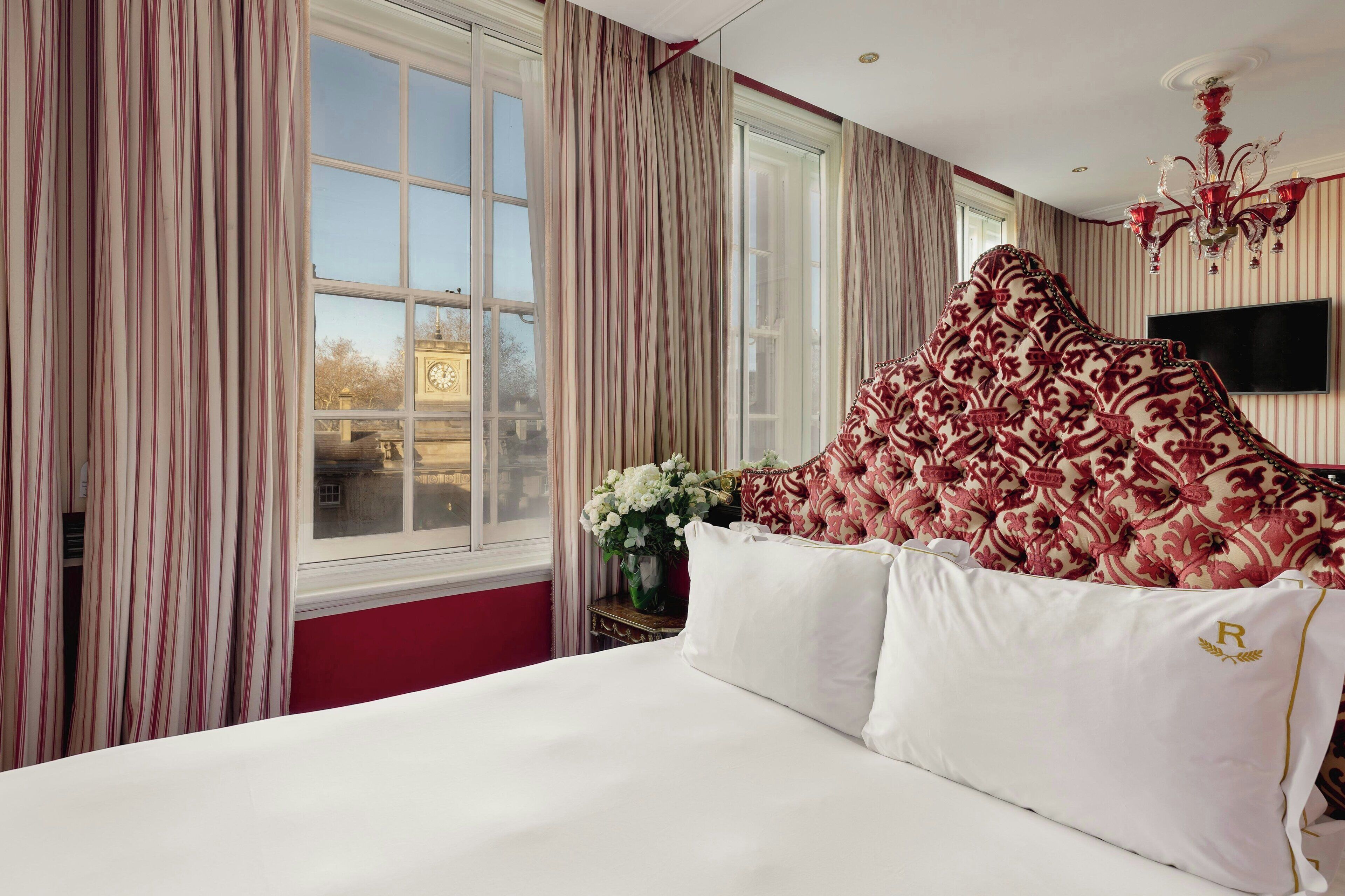 Room, 1 King Bed (Royal Themed) | Premium bedding, down comforters, in-room safe, individually decorated