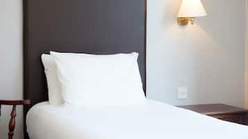 Single Room | Desk, iron/ironing board, free WiFi