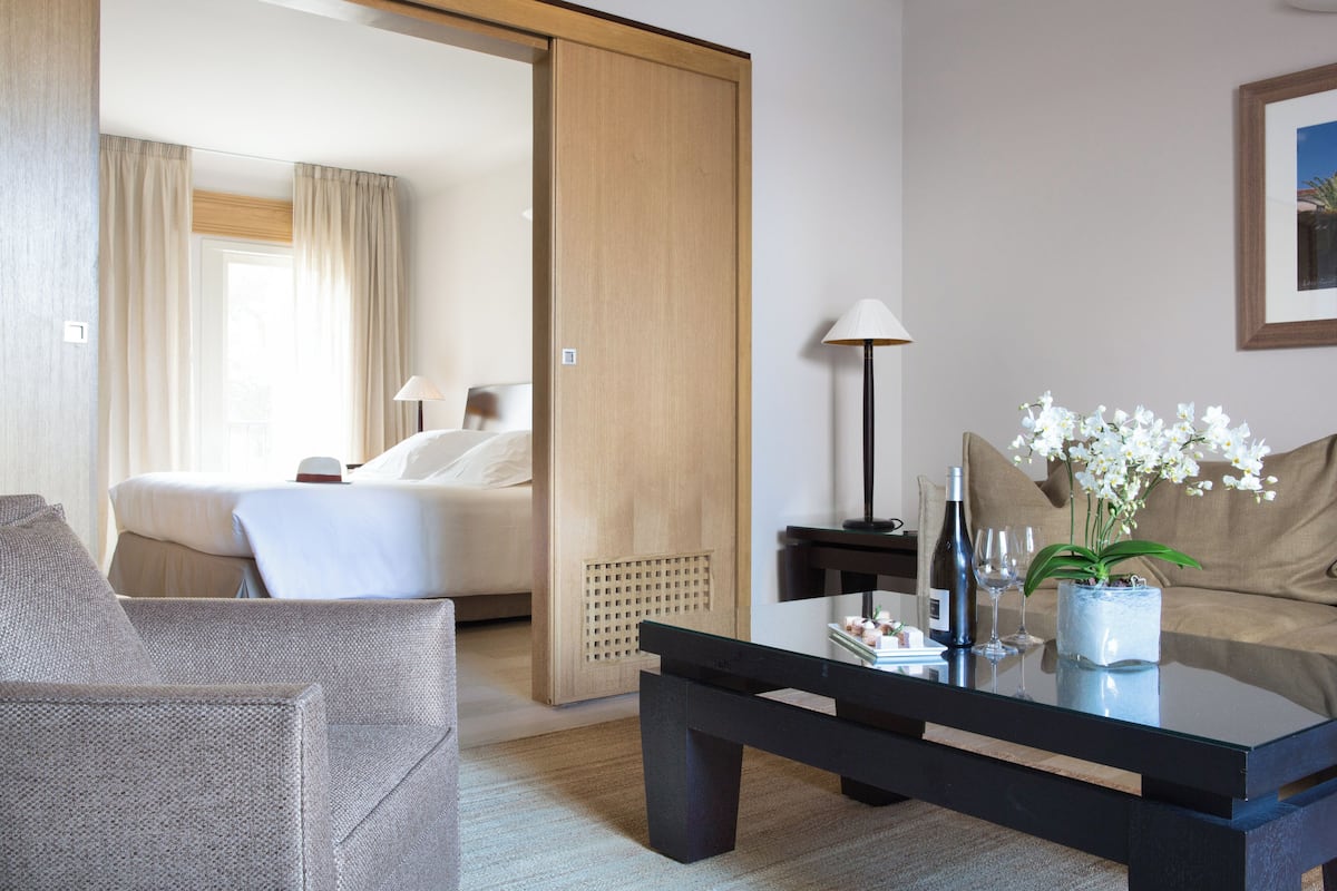 1 habitación y ropa de cama de alta calidad