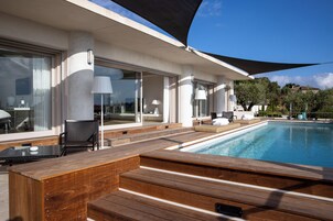 Apartment, 2 Bedrooms, Private Pool, Sea View | Premium bedding, in-room safe, blackout drapes, soundproofing