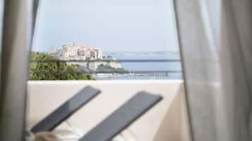 Appartement, 2 slaapkamers, uitzicht op zee | Uitzicht vanuit de kamer