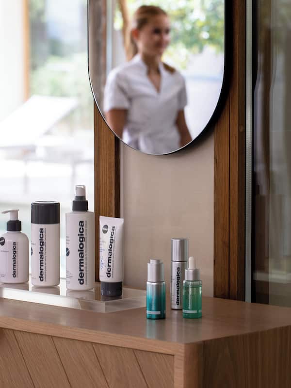 Couples treatment rooms, steam room, body treatments, hydrotherapy