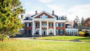Unclassified image, 2 of 10, button - Langdon Hall Country House Hotel & Spa (Cambridge)
