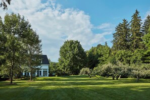 숙박 시설 구내