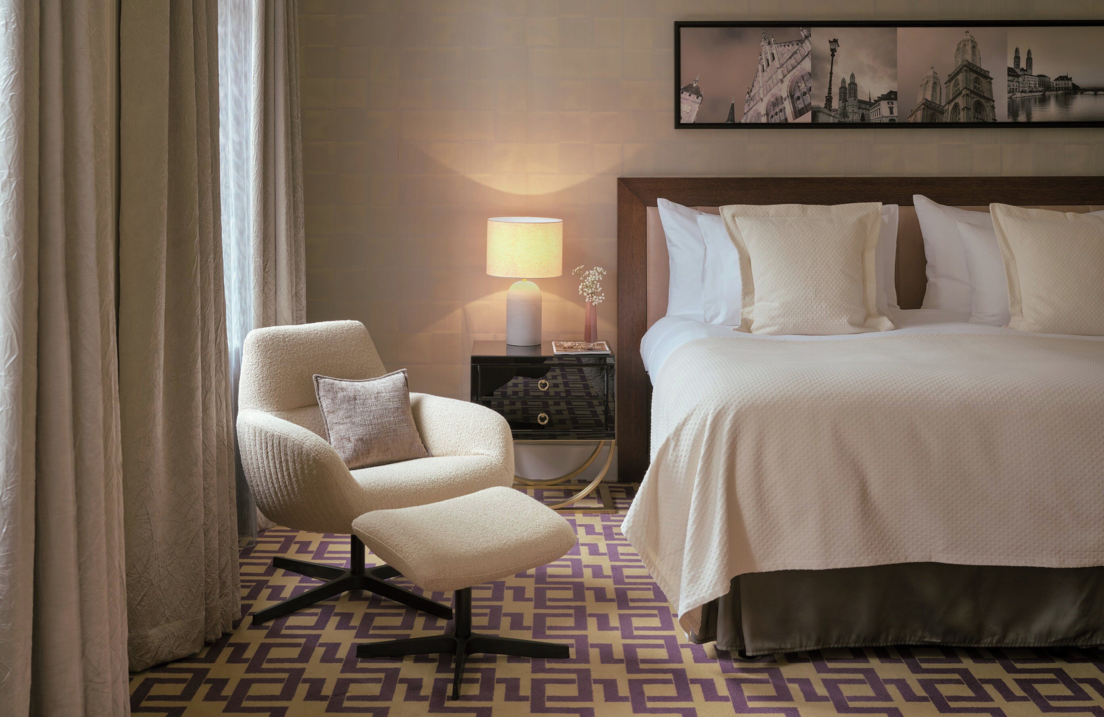 grand suite | minibar, in-room safe, individually furnished, desk