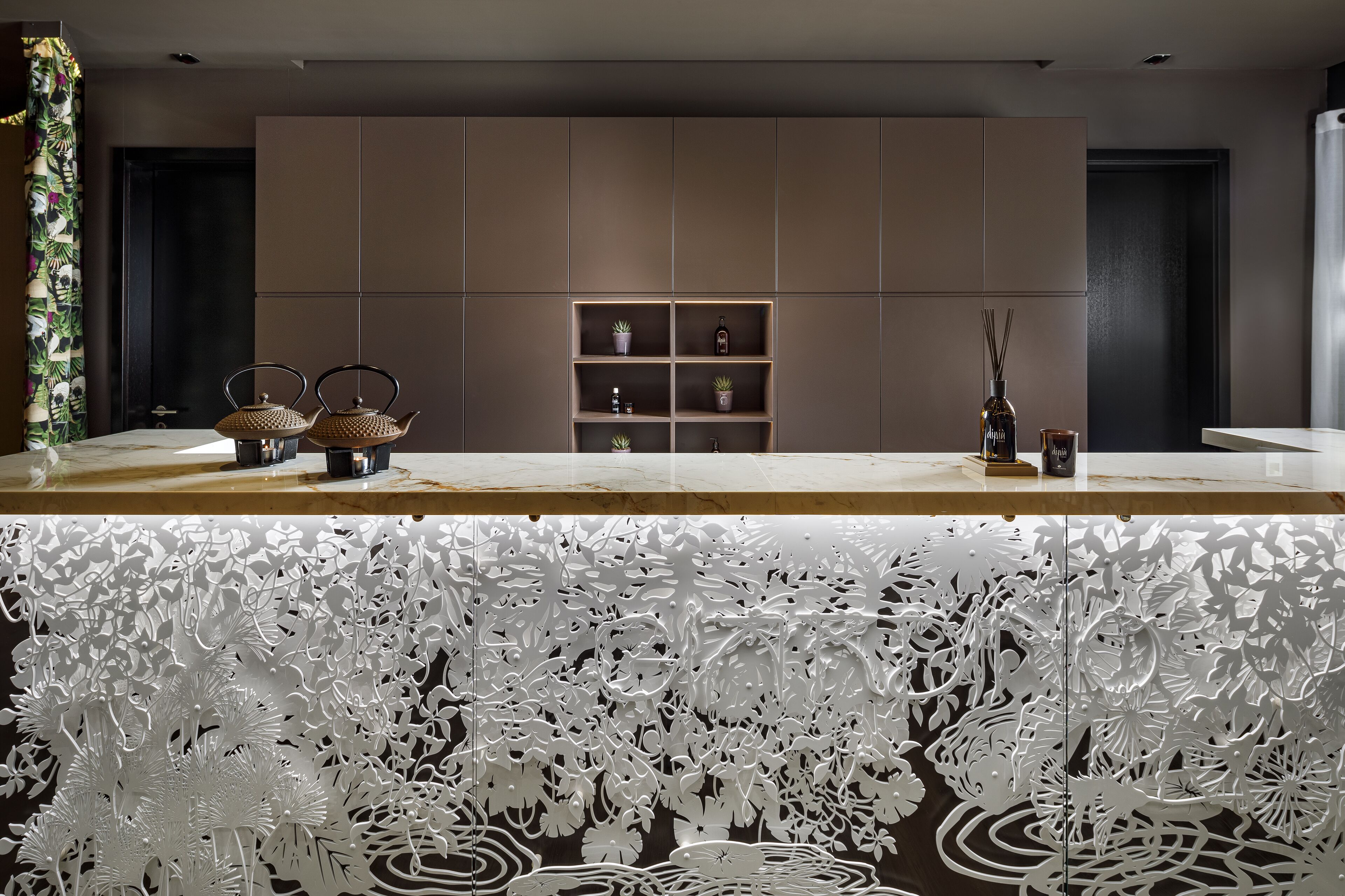 couples treatment room(s), sauna, hot tub, steam room