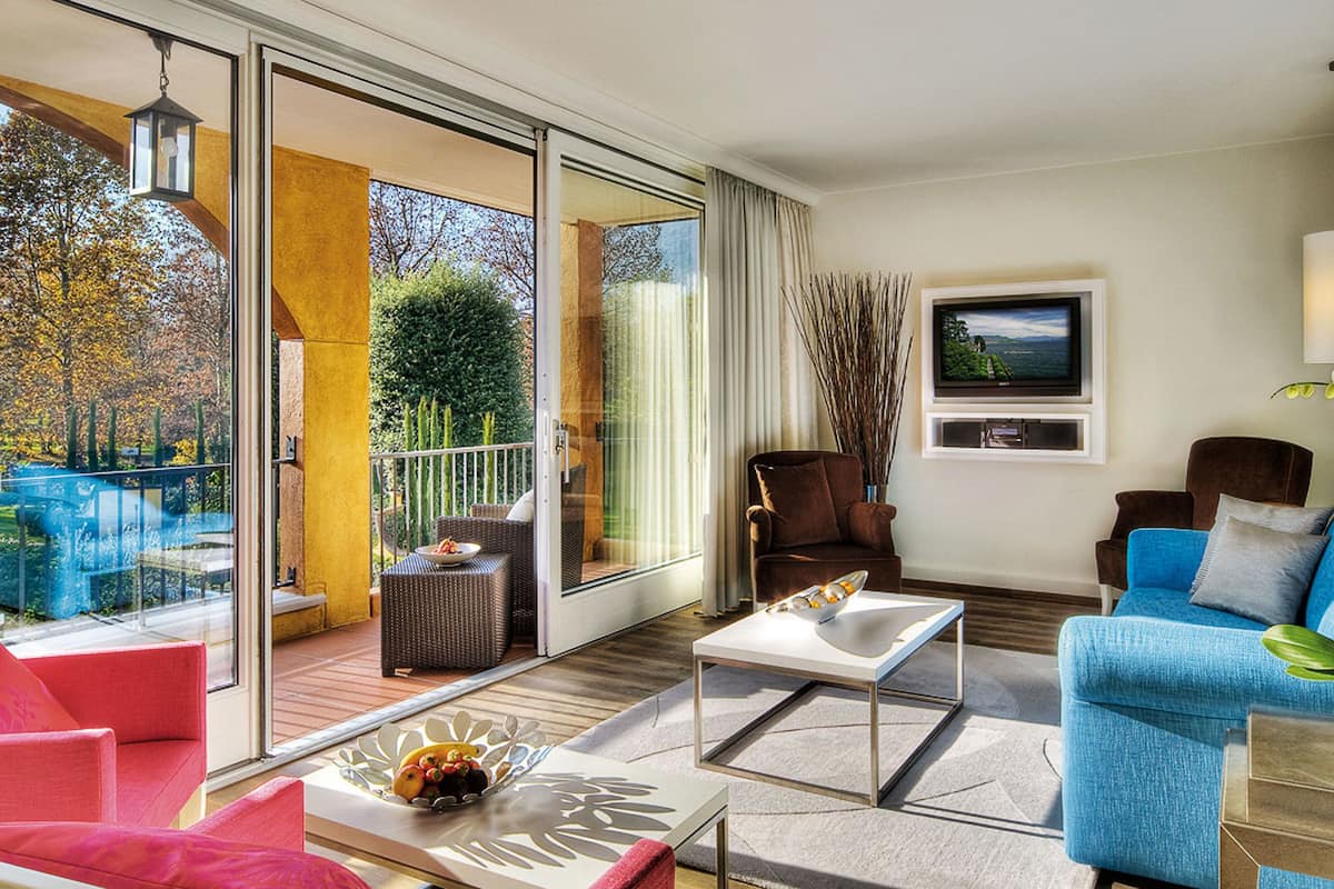 led tv, dvd player, toys, heated floors