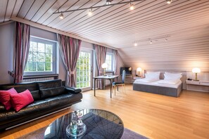 Svit Premium - 1 sovrum | Sängtillbehör av högsta kvalitet, individuell inredning och unika möbler