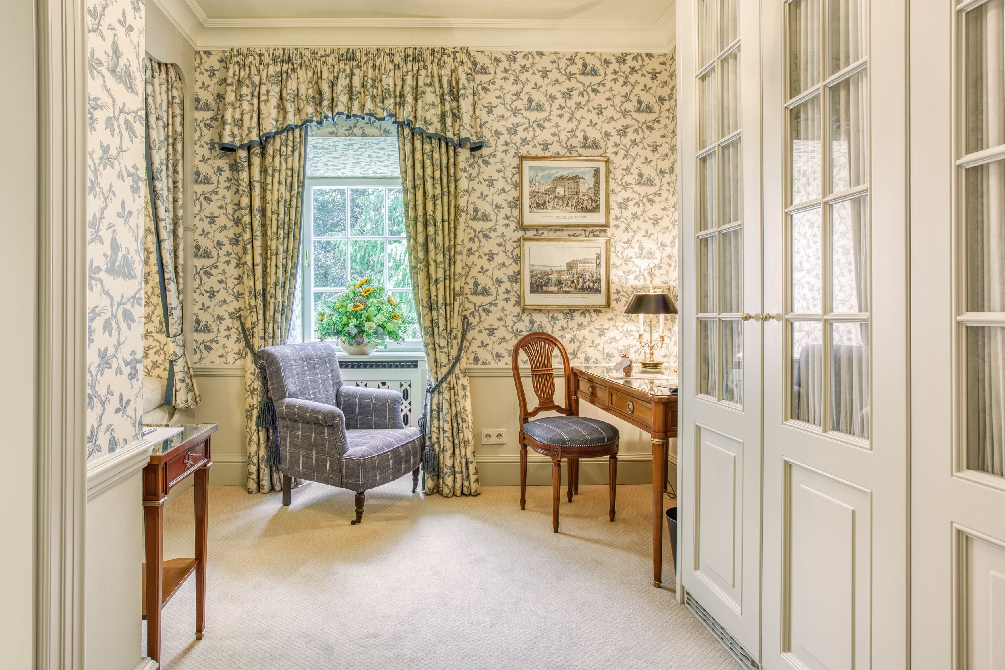 comfort single room | 1 bedroom, egyptian cotton sheets, premium bedding, minibar