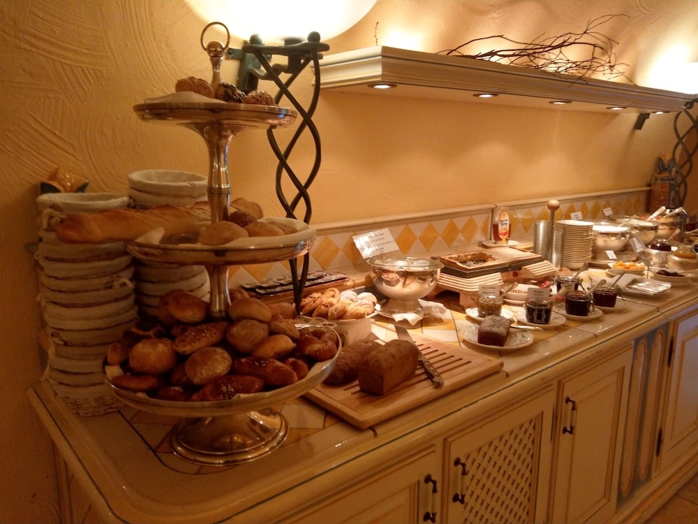 Hotel Villa Hammerschmiede by null