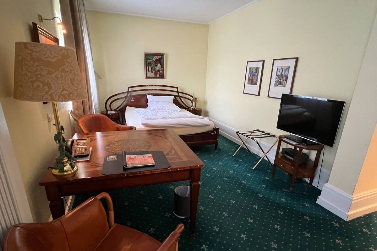 Deluxe Room | 1 bilik tidur, peralatan tempat tidur hipoalergenik, bar mini 