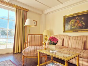 Comfort Suite | Living area