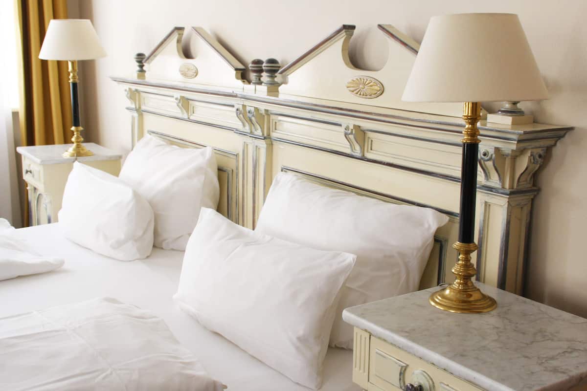 deluxe suite | 1 bedroom, hypo-allergenic bedding, down duvets, pillow-top beds