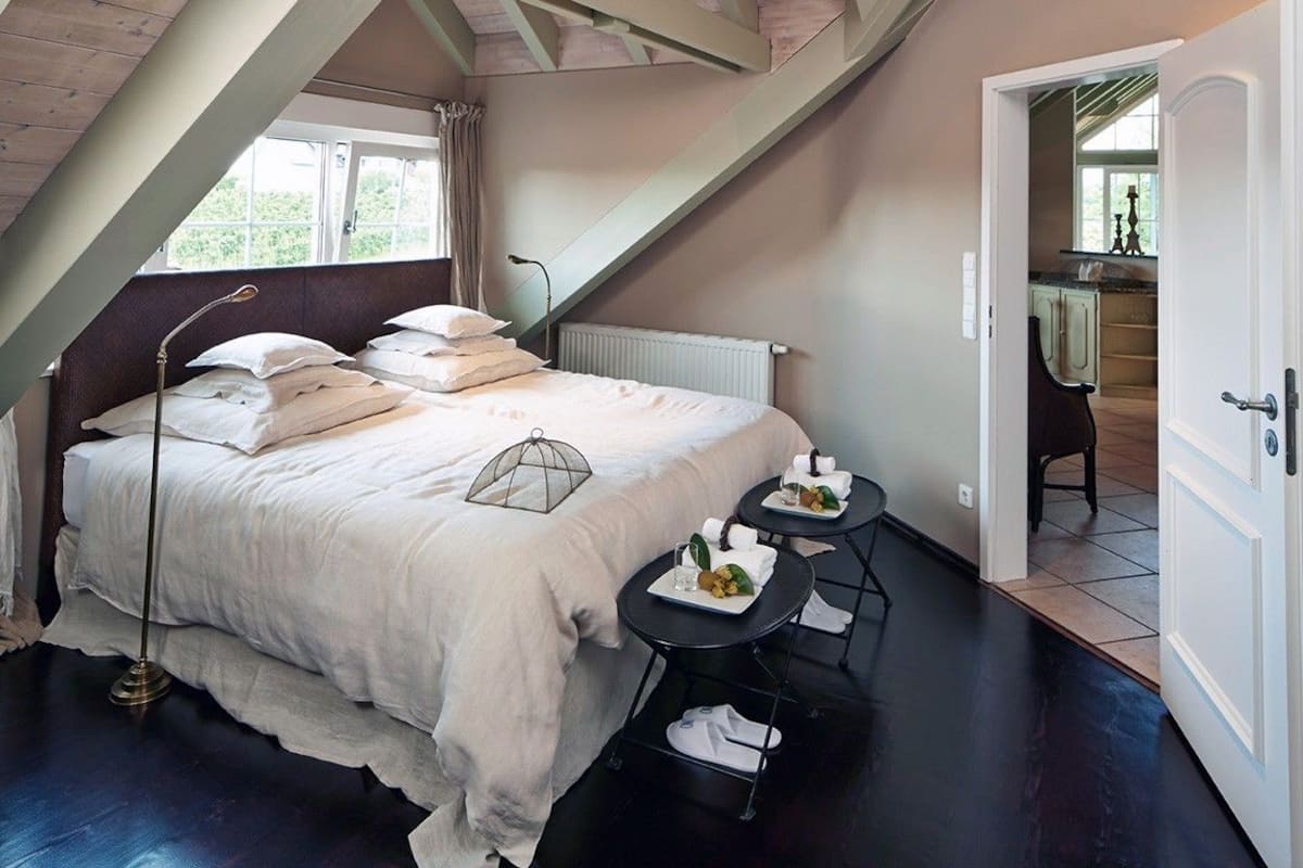Suite (120 qm) | Minibar, in-room safe, rollaway beds, free WiFi