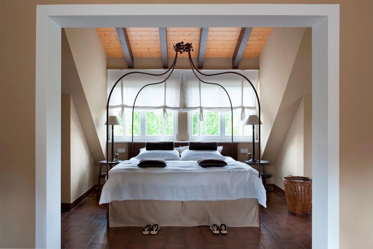 Suite (50 qm) | Minibar, in-room safe, rollaway beds, free WiFi