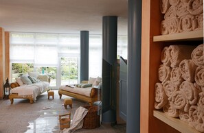 Sauna, body treatments, body wraps, body scrubs, facials