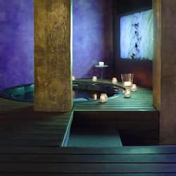 Sauna, poreallas, höyrysauna, turkkilainen sauna, vartalohoitoja