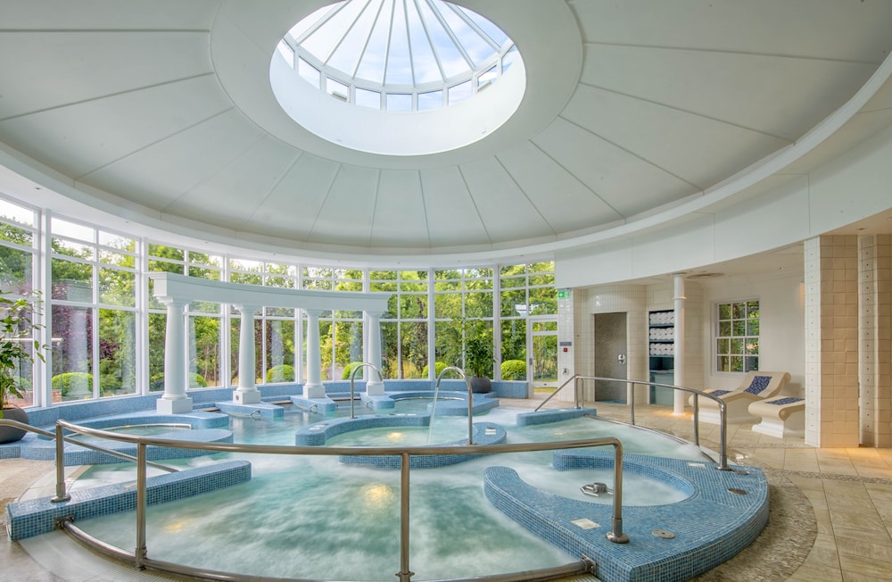 Chewton Glen Hotel & Spa by null