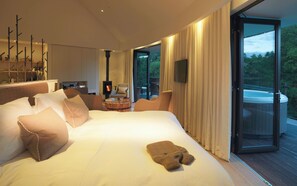 Balcony view - Chewton Glen Hotel & Spa (New Milton)