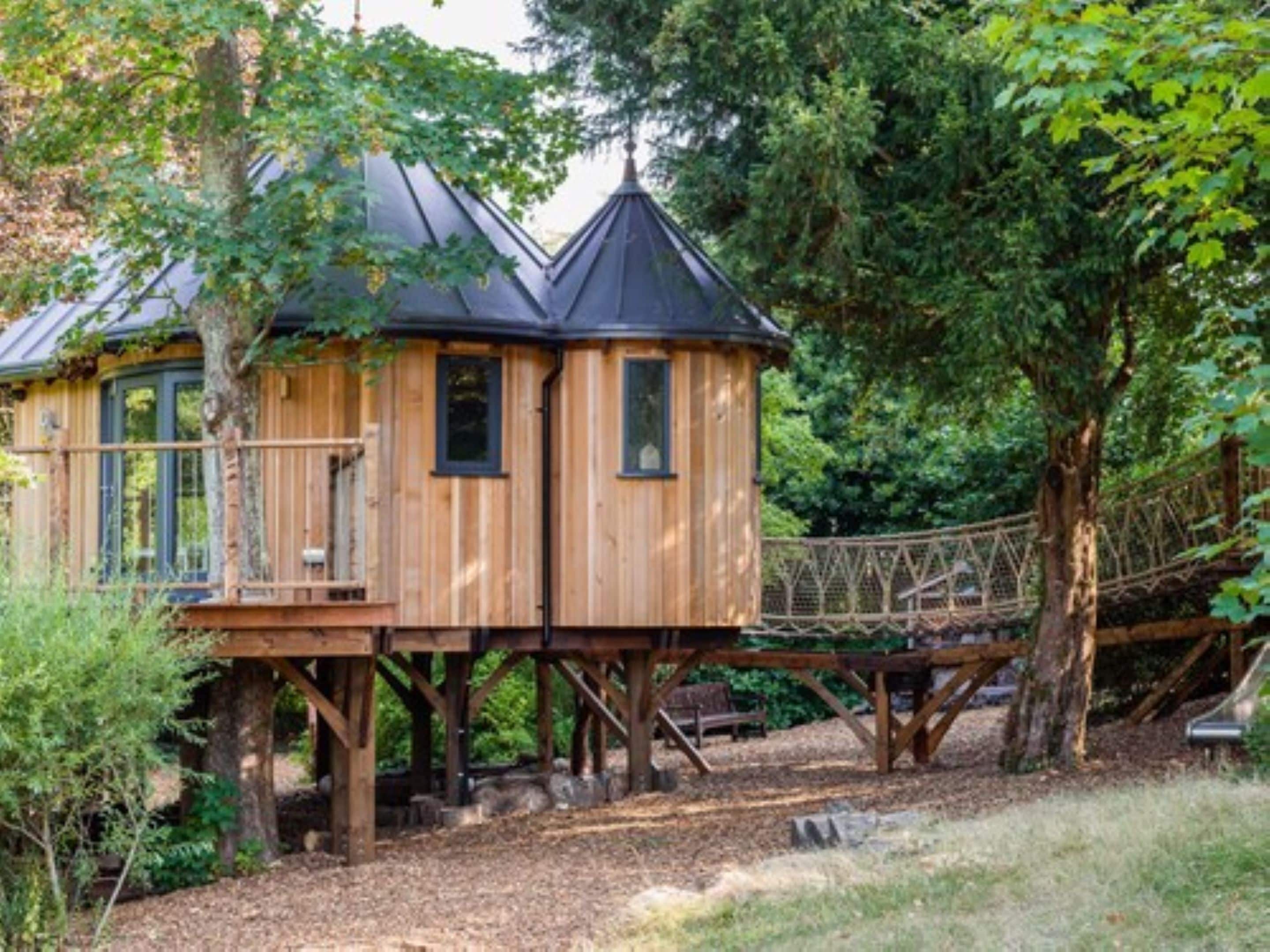 children’s play area – outdoor