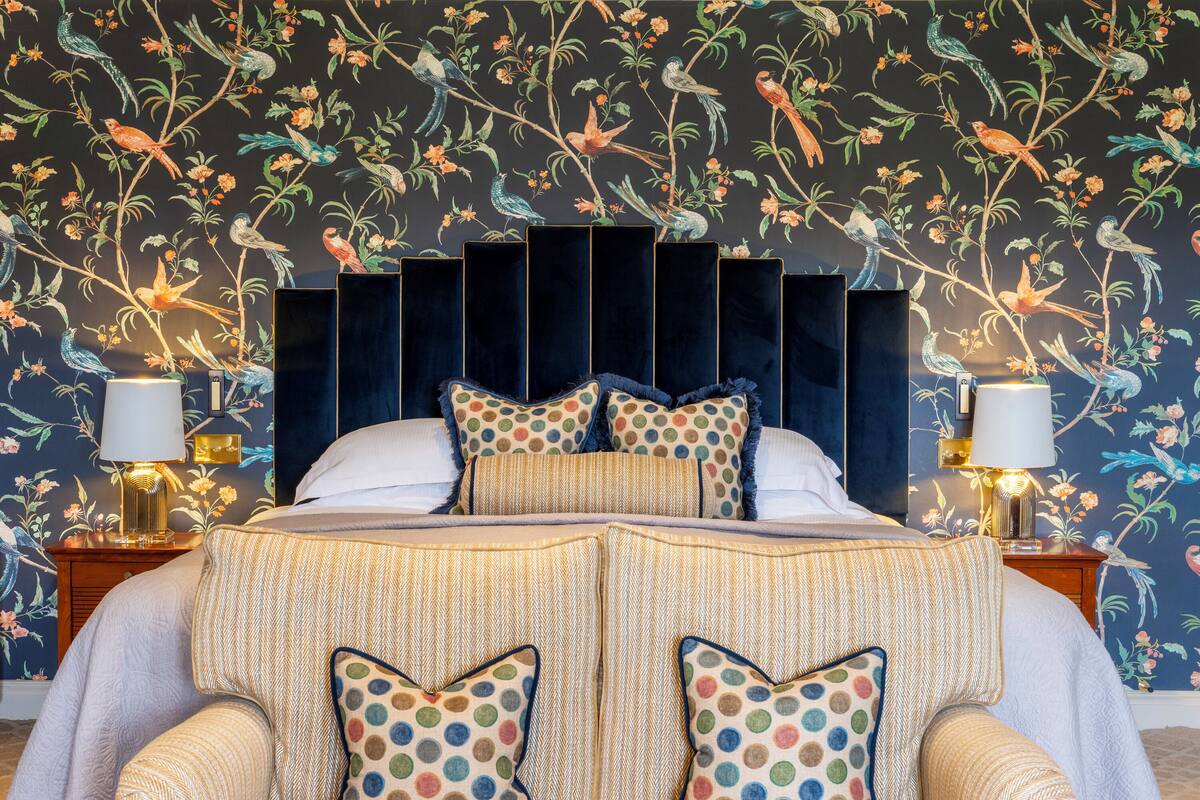 room (master) | 1 bedroom, premium bedding, in-room safe, individually decorated