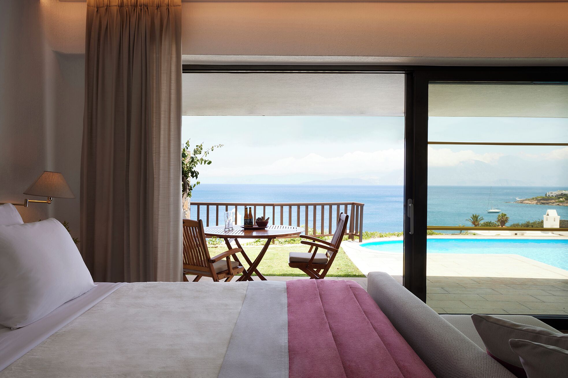 three bedroom superior bungalow heatable private pool | premium bedding, minibar, in-room safe, individually furnished