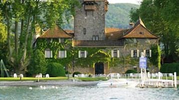 Lago