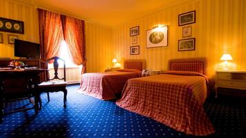 Minibar, Zimmersafe, Babybetten, Zustellbetten